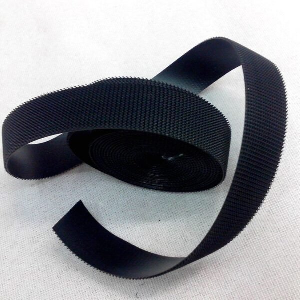 Self-adhesive Velcro with one-piece stitching and all-nylon Velcro fastener